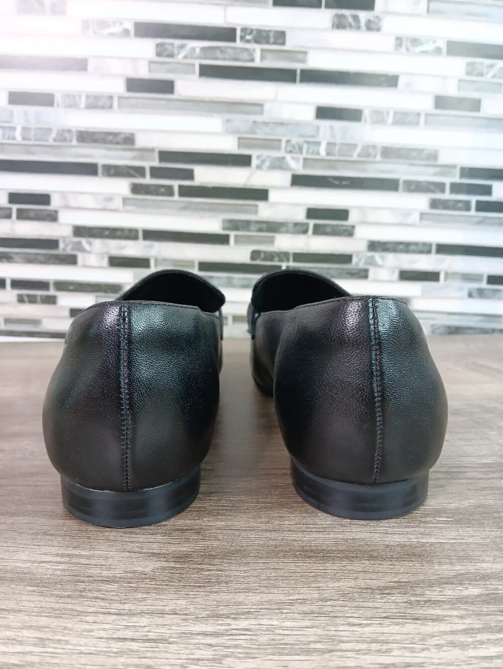 Rockport Womens 8.5M Black Leather Slip On Gold Tone Buckle POLLY